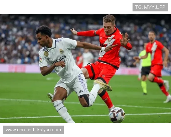 皇马防守问题令人担忧,近8场各赛事已丢13球